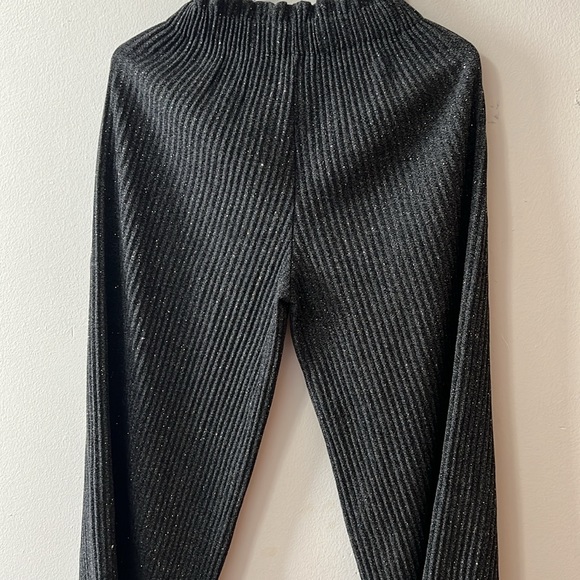 Never worn party wear/formal glittering straight leg pants - Picture 2 of 3